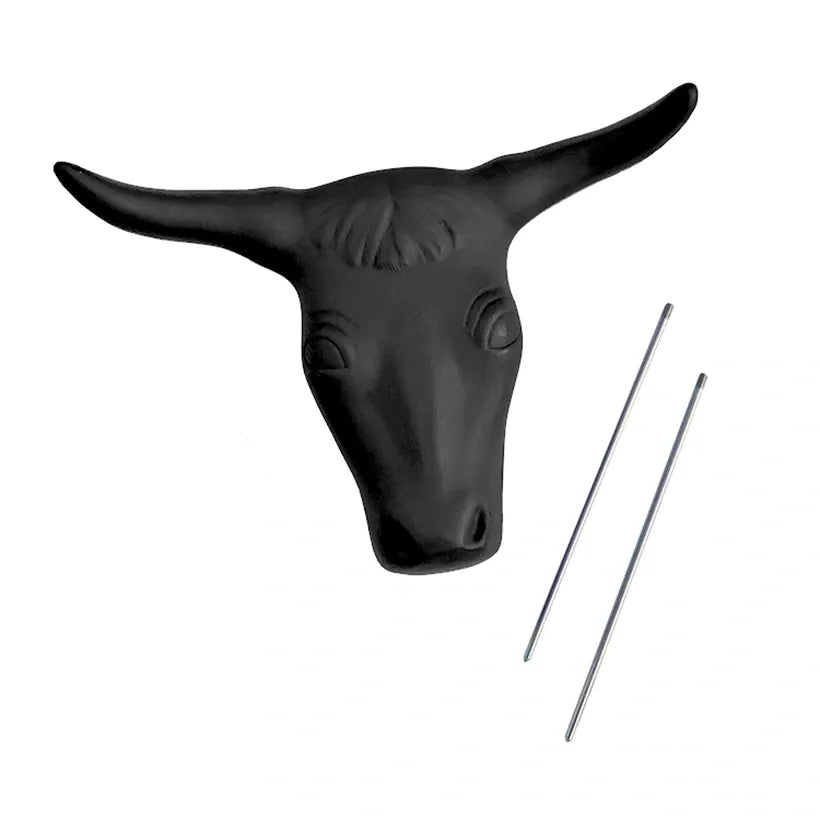 Professional Roping Training Head - Steer Head, Black, 2 Metal Bale Spikes #40201