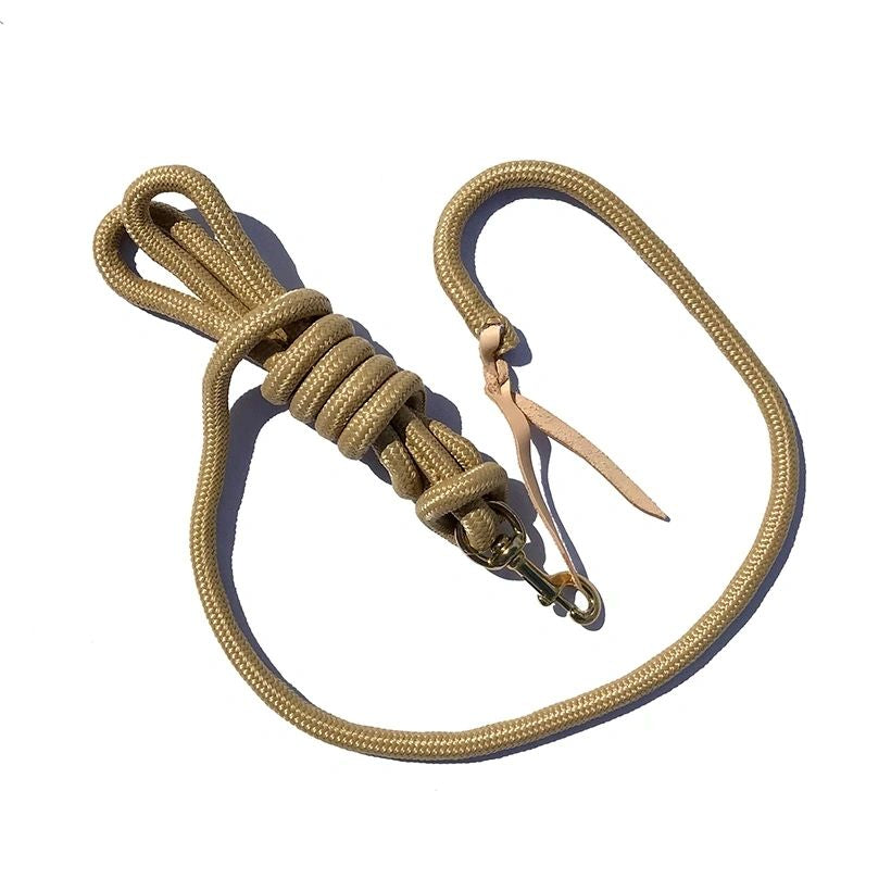 Cowboy Lead Rope 5/8" x 9', Brass Plated Bolt Snap, Leather Popper